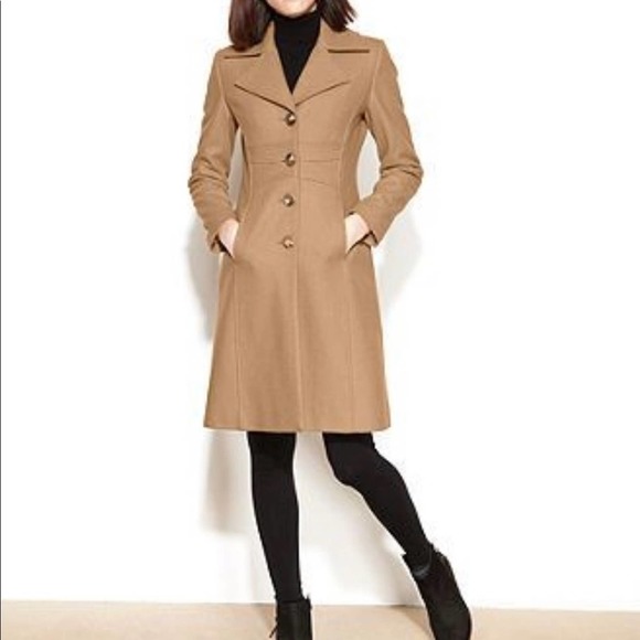 difference between blazer and suit